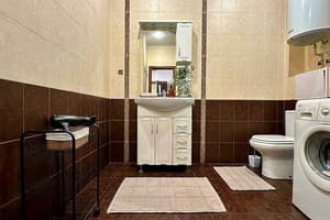 Квартира 2-ком на просп.Соборном 212 (бульвар Шевченко). Апартаменты 4-местный на проспекте Соборный 212 11