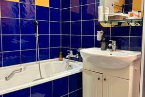 2-ком. на ул.Независимой Украины 63а 11