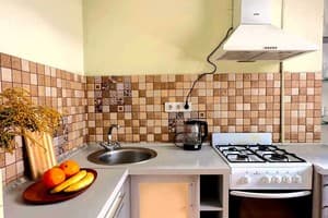 Квартира 2-ком. по просп. Соборный 171 (бульвар Шевченко). Полулюкс 4-местный на проспекте Соборный 171 11