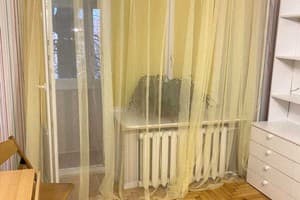 2-ком. по ул. Запорожской 15 4