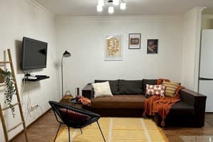 Квартира 2-ком. ул. Дивногорская 13 (возле ресторана Вилла Олива). Люкс трехместный  2