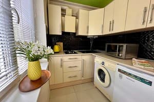 Квартира 2-ком. ул. Победы 87а (Козак-Палац). Апартаменты 4-местный 2-ком. по ул. Победы 87а рядом с ВЦ 9