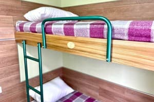 Хостел Файна Птиця. Эконом двухместный  2