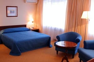 Отель Intourist Hotel. Полулюкс двухместный  1