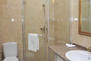 Отель Slava. Апартаменты двухместный Люкс 4
