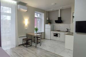 Квартира Студія з ванною в центрі Олександрівського району. Люкс двухместный  3