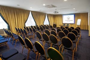 Театральный 7