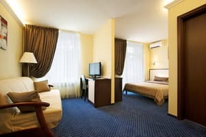 Отель Театральный. Полулюкс двухместный  1