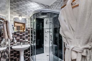 Отель Венеция . Люкс двухместный Двухкомнатный  4