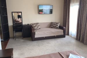 Отель Яхт-клуб «Бомбардир». Полулюкс двухместный  5