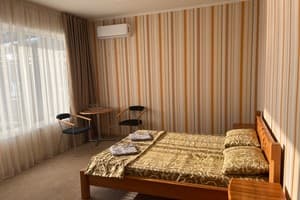 Отель Яхт-клуб «Бомбардир». Полулюкс двухместный  9