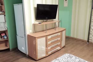 Квартира на ул. Независимой Украины 65б. Полулюкс двухместный на ул. Независимой Украины 65-Б 2
