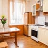 на вул.Сталеварів 7 6